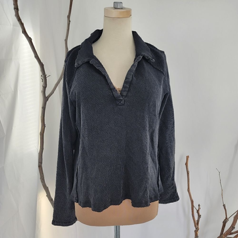 White crow Logan top washed black new small